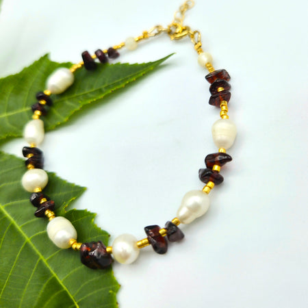 Bracelet perles - Grenat - Perles d'eau douce - Plaqué or - Bijou - Pierres semi-précieuse - perles fines - Martinique - Artisanat -  Baba Figue Créations - Martinique